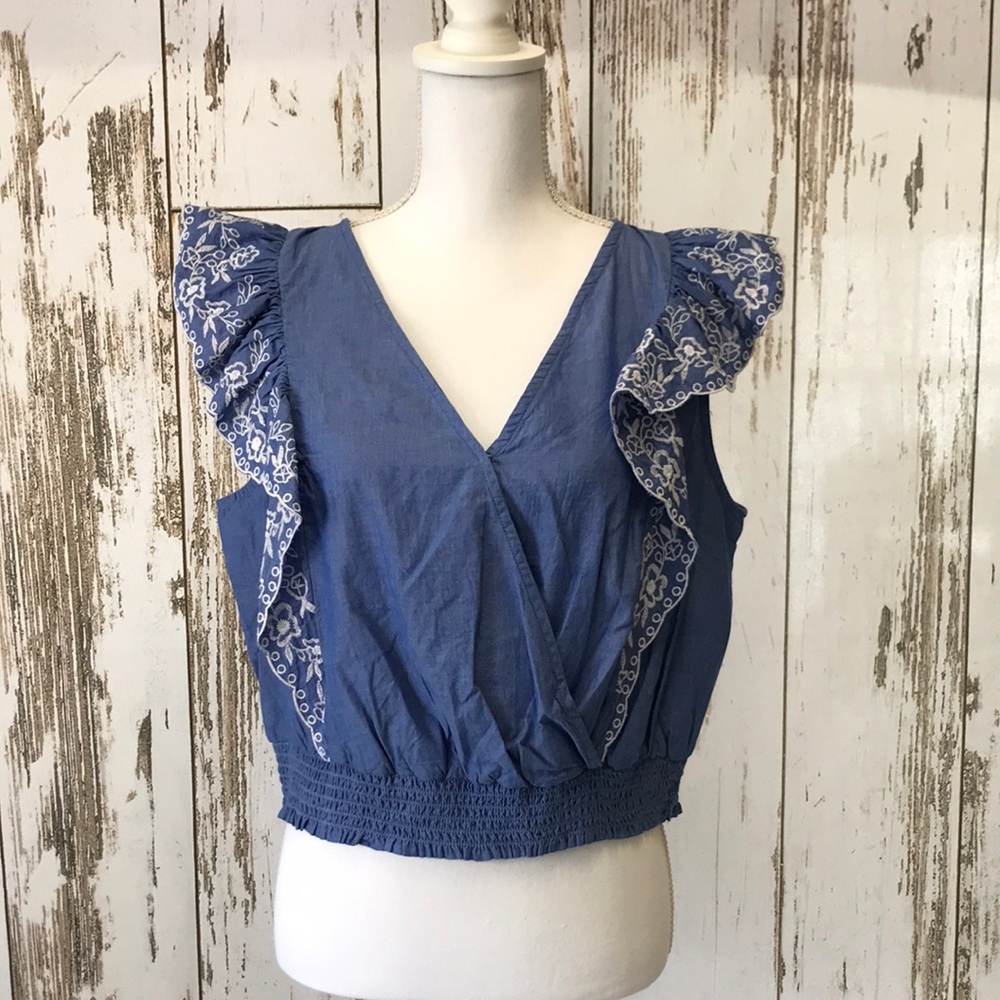 Arizona Women's Cropped Top Size XL